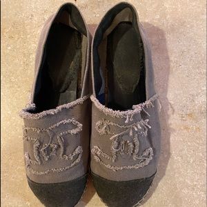 CHANEL CC espadrilles size 40